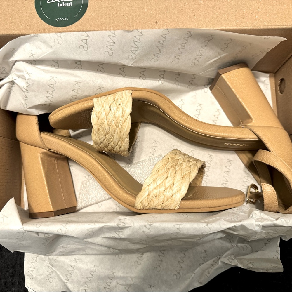 KAANAS Dumai Raffia Strap Heel in Natural